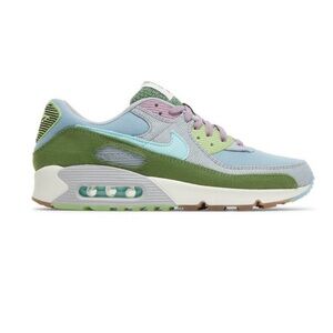 Mens. Size 11 Airmax 90 SE.  Sun club.  Good condition